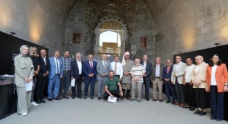 ‘Yunus Emre Erzurum'da’